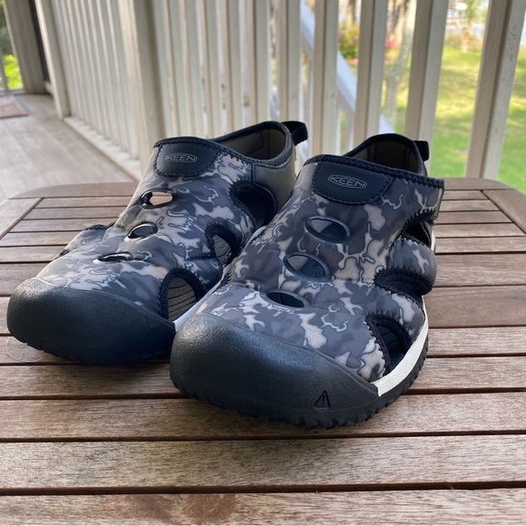 Keen Kids Stingray Water Shoes - Picture 1 of 4